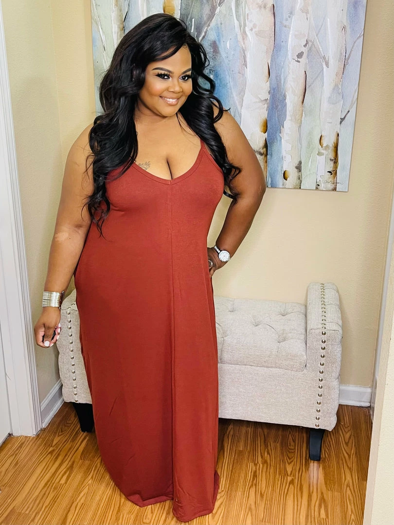 PASH BOUTIQUE Dk Rust Plus Maxi Dress