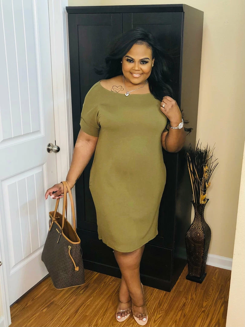 PASH BOUTIQUE Olive Plus T-Shirt Dress