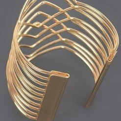 PASH BOUTIQUE Gold Cuff Bracelet Accessories
