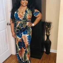 PASH BOUTIQUE Jumpsuits /Rompers (Missy) Floral Jumpsuit