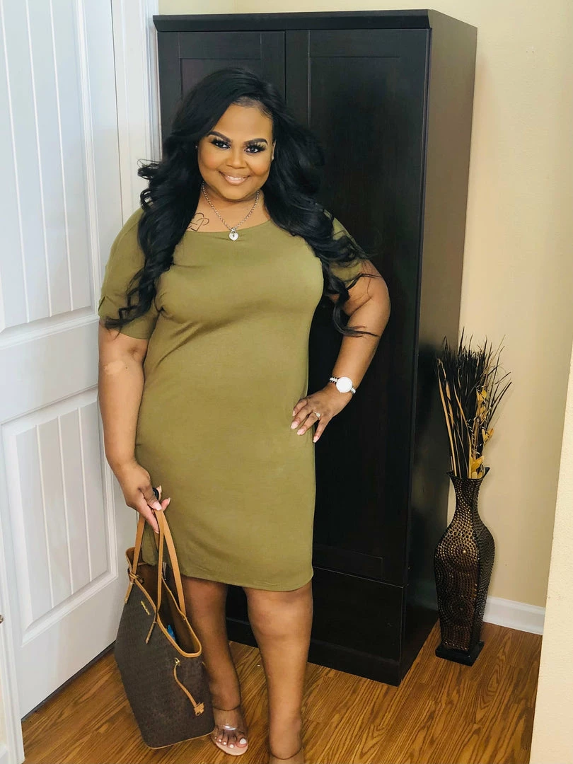 PASH BOUTIQUE Olive Plus T-Shirt Dress