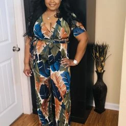 PASH BOUTIQUE Jumpsuits /Rompers (Missy) Floral Jumpsuit