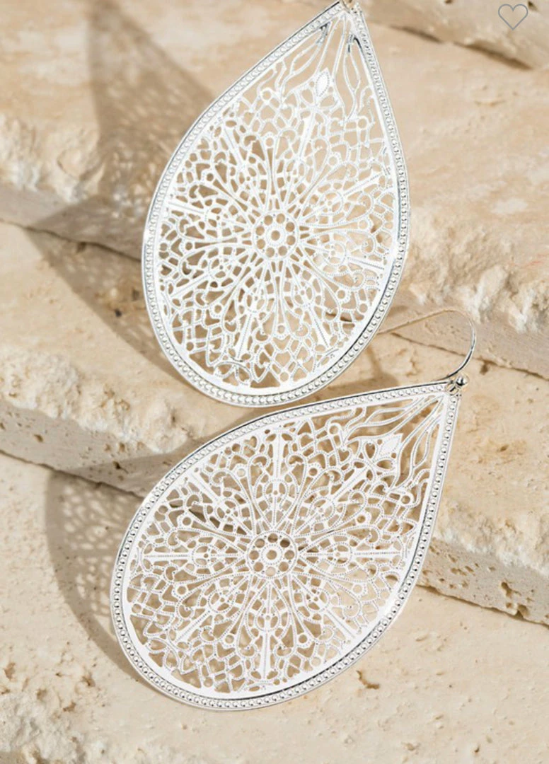 PASH BOUTIQUE Silver To Drop Earrings