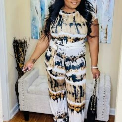 PASH BOUTIQUE Black/White Set New Arrivals