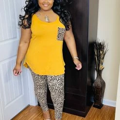 PASH BOUTIQUE Golden Mustard Sleeveless Leopard Set
