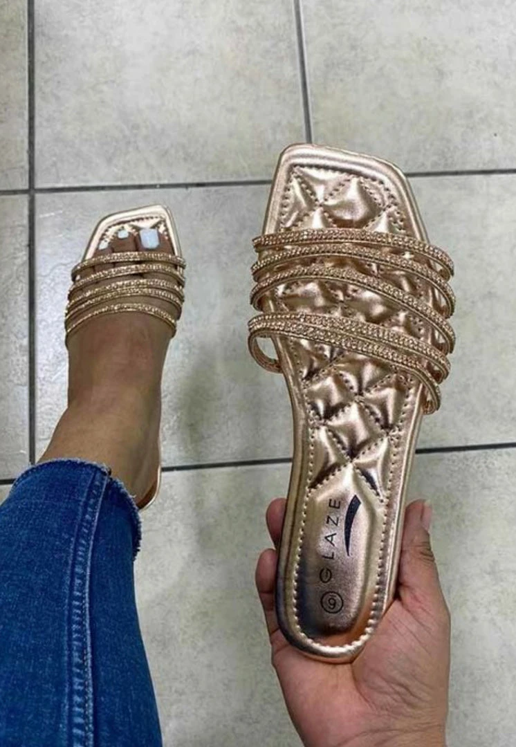 PASH BOUTIQUE Rose Gold Sandals