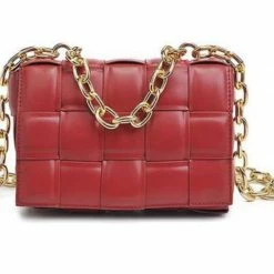 PASH BOUTIQUE Accessories Red Square Link Crossbody Bag