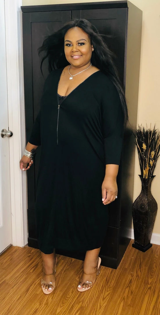 PASH BOUTIQUE V-neck / Back Zipper Dress - Black